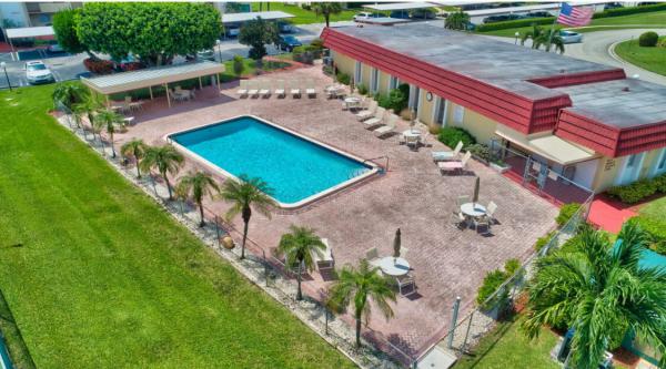 Boca Barwood, 23249 Barwood Ln #402, Boca Raton, Florida 33428, image 1