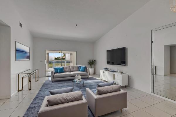 5952 Regal Glen Dr #204, Boynton Beach, Florida 33437, image 1