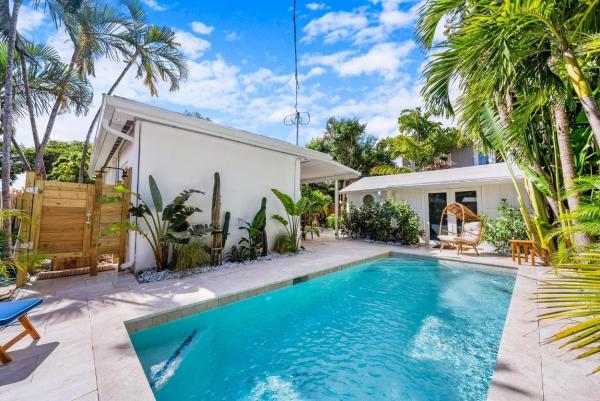 Estates Of South Palm Beach, 231 Walton Blvd, West Palm Beach, Florida 33405, image 1