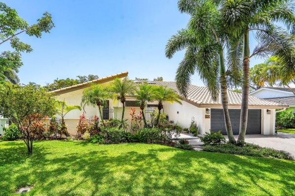 Colonnade At Glen Oaks, 2626 NW 42nd St, Boca Raton, Florida 33434, image 1