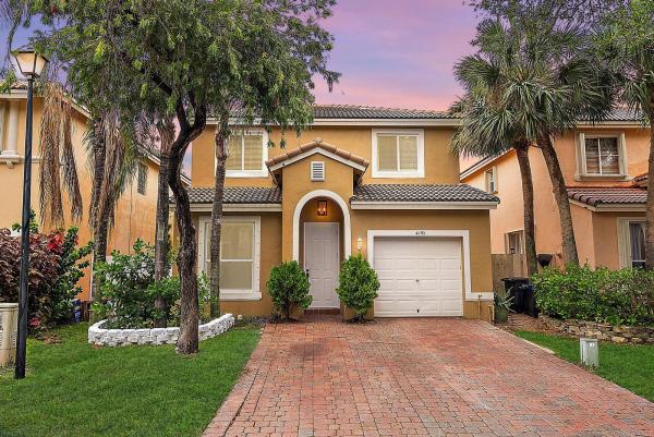 Tahoe At Lakes Of Laguna, 4181 Winnipeg Way, West Palm Beach, Florida 33409, image 1