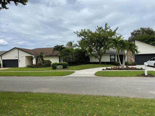 Casa Del Mar, 7360 San Sebastian Dr. Dr, Boca Raton, Florida 33433, image 1
