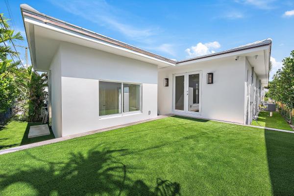 Southland Park, 227 Greymon Dr, West Palm Beach, Florida 33405, image 3