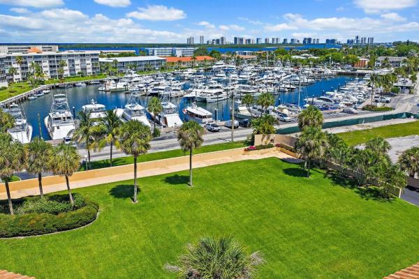 Marina Bay, 1030 Us Highway 1 #304, North Palm Beach, Florida 33408, image 1