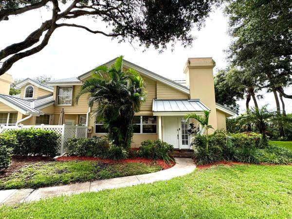 Wellesley At Boynton Beach, 704 Bradford Ct, Boynton Beach, Florida 33436, image 1