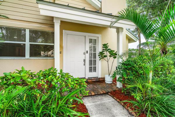 Wellesley At Boynton Beach, 704 Bradford Ct, Boynton Beach, Florida 33436, image 2
