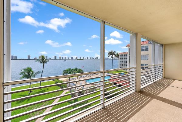 Paradise Harbour, 105 Paradise Harbour Blvd #402, North Palm Beach, Florida 33408, image 1