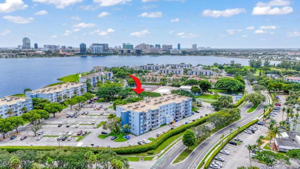 Breakwaters Of The Palm Beaches, 500 Executive Center Dr #3k, West Palm Beach, Florida 33401, image 1
