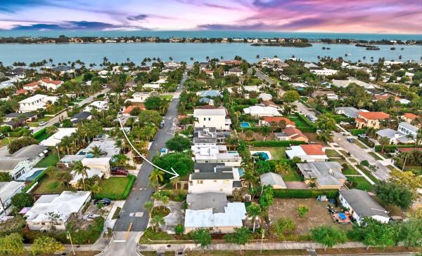 Santa Lucia, 240 Santa Lucia Dr, West Palm Beach, Florida 33405, image 1