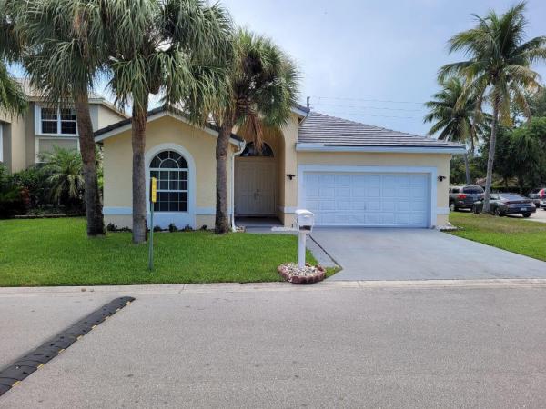 Hidden Lakes At Northtree, 7206 Lake Island Dr, Lake Worth Beach, Florida 33467, image 1