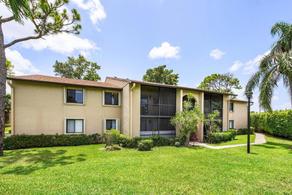 Pine Ridge North 1, 521 Shady Pine Way #C2, Greenacres, Florida 33415, image 1