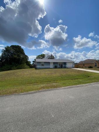 649 SW Heather St, Port St. Lucie, Florida 34983, image 1