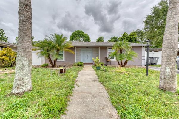 Sandalfoot Cove, 9696 SW 1st Pl, Boca Raton, Florida 33428, image 1