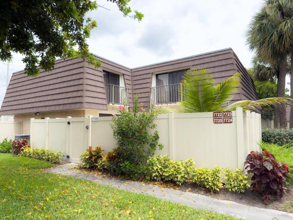 Heritage Village Of Palm Beach Lakes, 7724 77th Way, West Palm Beach, Florida 33407, image 1