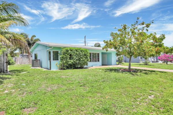 Cresthaven, 3031 NE 11th Ave, Pompano Beach, Florida 33064, image 1