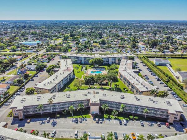 Village Green 2, 700 Village Green Ct #221, Palm Springs, Florida 33461, image 1