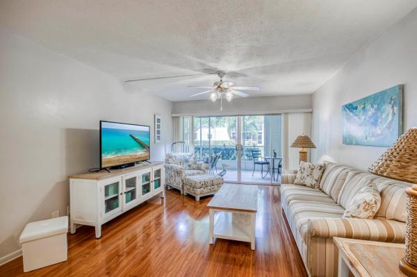 Tequesta Garden, 11 Westwood Ave #103a, Tequesta, Florida 33469, image 1