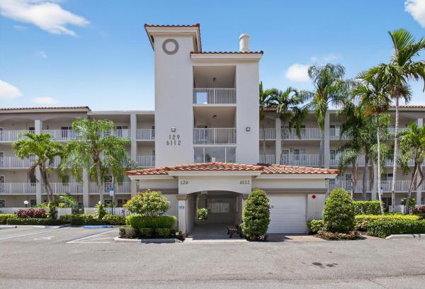 Huntington Pointe, 6112 Huntwick Ter #404, Delray Beach, Florida 33484, image 1