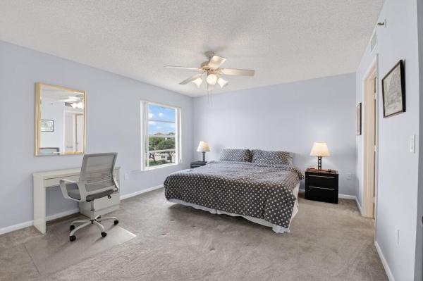 Huntington Pointe, 6112 Huntwick Ter #404, Delray Beach, Florida 33484, image 3
