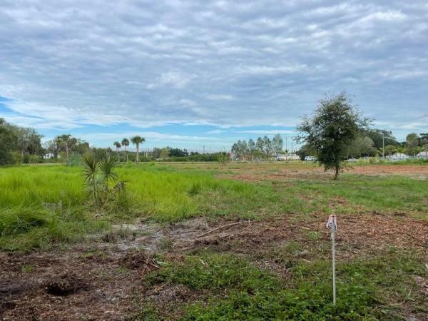 White City, 2083 W Midway Rd, Fort Pierce, Florida 34981, image 3
