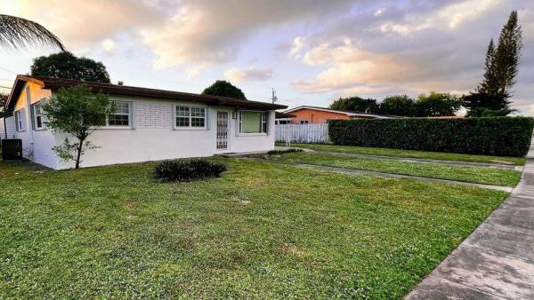 Realsite Estates, 18712 NW 42nd Ct, Miami Gardens, Florida 33055, image 1