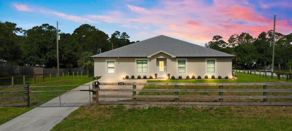 Jay Gardens Of Fort Pierce, 105 S Cardinal Pl, Fort Pierce, Florida 34945, image 1