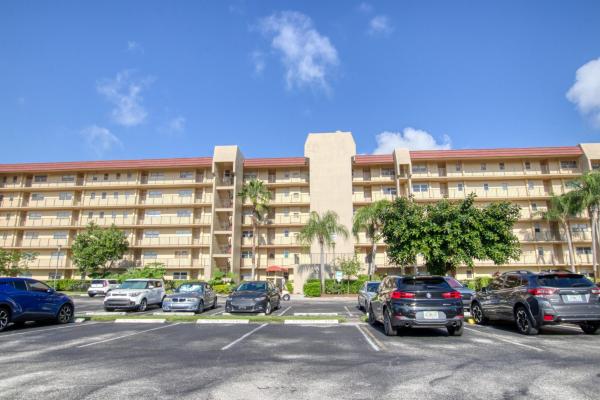 Margate At Poinciana Place, 3590 Via Poinciana #614, Lake Worth Beach, Florida 33467, image 1