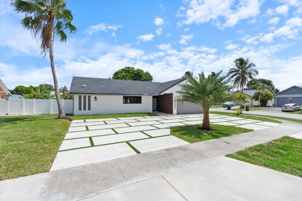 Lake Forest South, 3701 NW 8th St, Delray Beach, Florida 33445, image 1