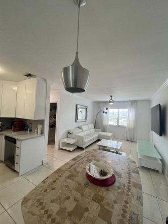 Golden Arrow, 299 SW 7th St #110, Boca Raton, Florida 33432, image 1