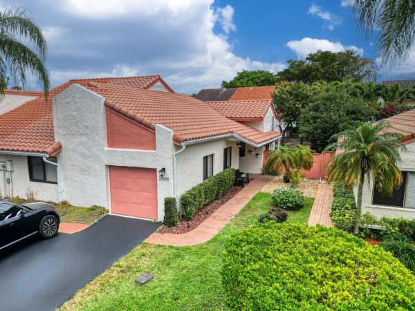 Boca Casa, 21588 Magdalena Ter, Boca Raton, Florida 33433, image 1