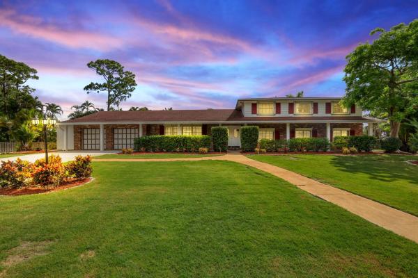 Woodland Terrace, 852 Palo Verde Ct, Haverhill, Florida 33415, image 1