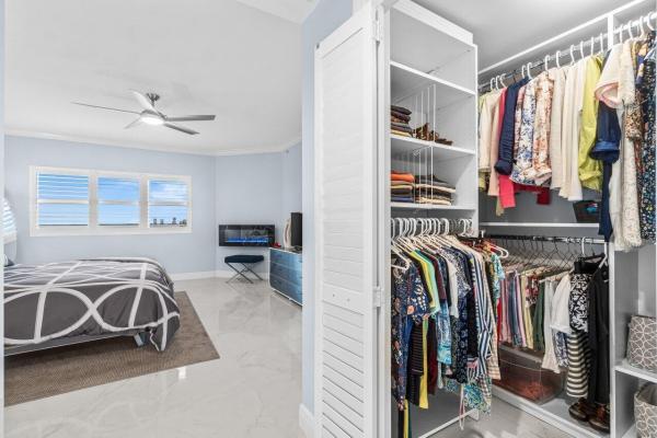 Marina Grande Club & Residences, 2650 Lake Shore Dr #406, Riviera Beach, Florida 33404, image 1