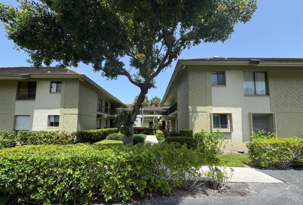 Banyan Courts, 159 NW 70th St #611, Boca Raton, Florida 33487, image 1