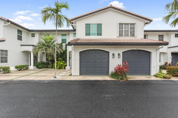 Camino Del Quinta, 330 SW 8th St #15, Boca Raton, Florida 33432, image 1