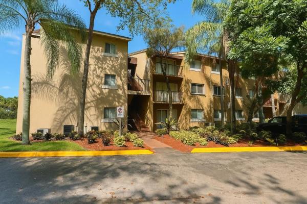 St Andrews Palm Beach, 1089 N Benoist Farms Rd #201, West Palm Beach, Florida 33411, image 3