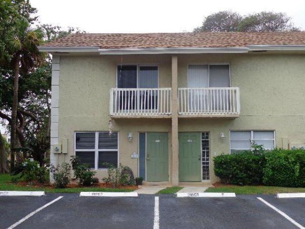 Sherwood Forest, 1917 NE 3rd St #101, Deerfield Beach, Florida 33441, image 1