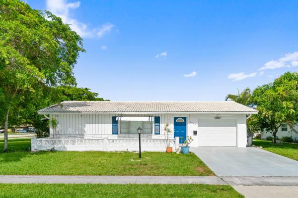 Palm Beach Leisureville, 2203 Campanelli Blvd, Boynton Beach, Florida 33426, image 1