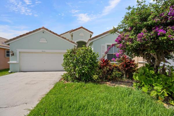 Melrose Verona Lakes, 9520 Lago Dr, Boynton Beach, Florida 33472, image 1
