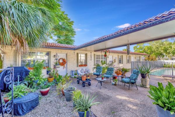Babco Manors, 2731 NE 1st Ter, Wilton Manors, Florida 33334, image 1