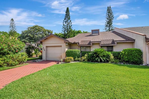 Versailles Court At The Fountains Of Palm Beach, 6749 Versailles Ct, Lake Worth Beach, Florida 33467, image 1