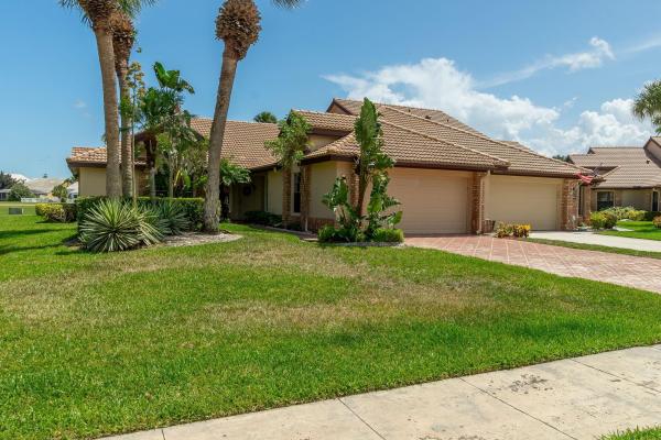 Hampton At Aberdeen, 8057 Cassia Dr, Boynton Beach, Florida 33472, image 1