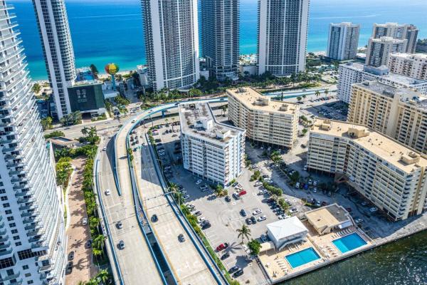Imperial Towers, 1801 S Ocean Dr #334, Hallandale Beach, Florida 33009, image 1