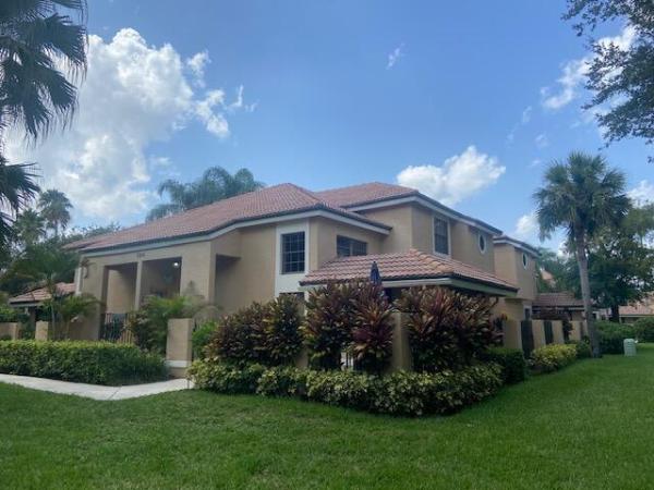 Prestwick Chase, 364 Prestwick 4th Cir #4, Palm Beach Gardens, Florida 33418, image 1