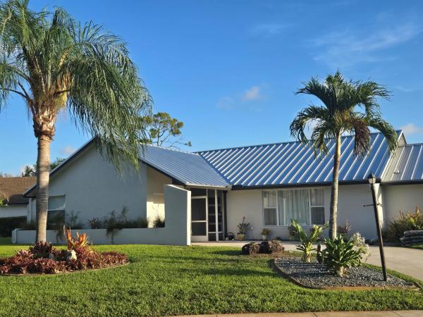 Lakes Of Lantana, 8116 Chatuga Ct, Lake Worth Beach, Florida 33467, image 1