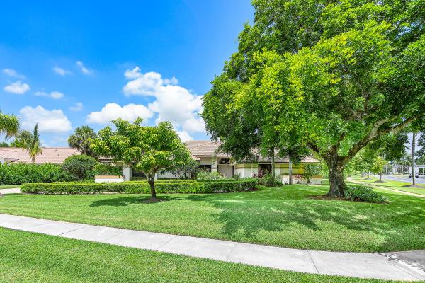Polo West Estates, 2029 Greenview Cove Dr, Wellington, Florida 33414, image 3