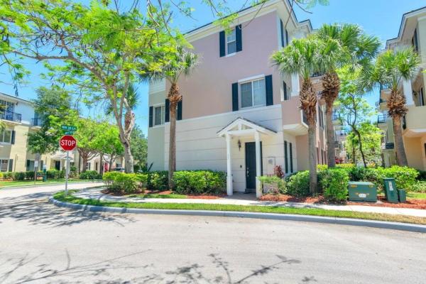 Vistazo At Boca Raton, 581 NW 35th Ln, Boca Raton, Florida 33431, image 1