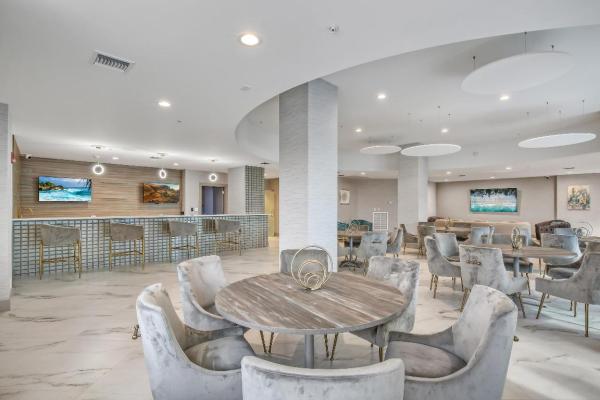 Corniche, 5200 N Ocean Dr #703, Riviera Beach, Florida 33404, image 2