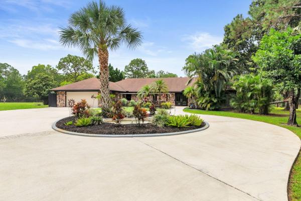 Caloosa, 14101 Wind Flower Dr, Palm Beach Gardens, Florida 33418, image 1