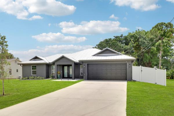 Indian River Estates, 5708 Tangelo Dr, Fort Pierce, Florida 34982, image 1