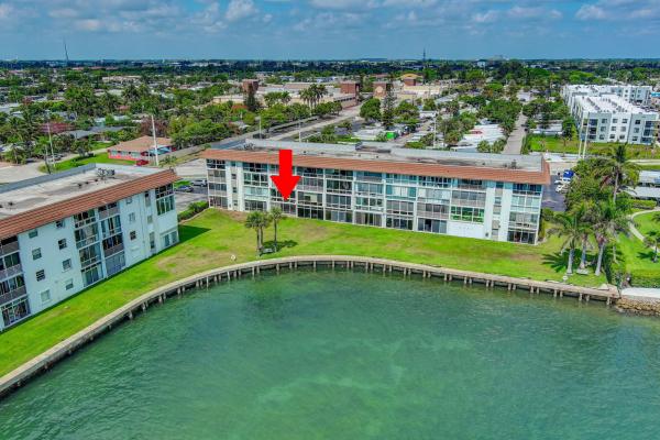 Wilshire North, 2936 Lake Shore Dr #108, Riviera Beach, Florida 33404, image 1
